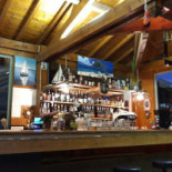 Camping De La Vallée De L’ain Et Son Tiki Bar Restaurant