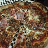 La 10 Pizza