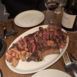 Público Cuina De Mercat Restaurante Y Wine Bar En El Eixample, Barcelona