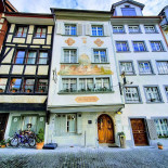 Zur Falkenburg