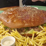 A2 Burger And More