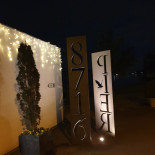 Pier 8716