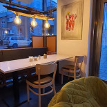 Cafe Adele