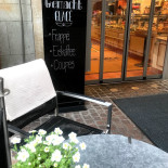 Müller Beck, Das Café
