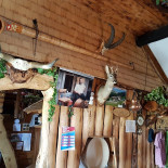 Strichbode Alpstübli