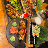 Onami Sushi Modern Kitchen