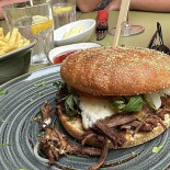 Portobar Restaurant Lounge