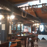 The Flying Ship Pizzeria