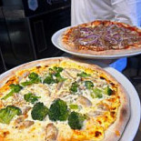 Q-pizza