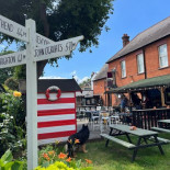Willoughby Arms