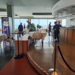 La Donzella De La Costa