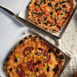 La Pizza Napoli