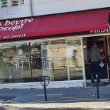 Boulangerie Pains, Beurre Et Chocolat