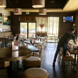 Crust Pizzeria