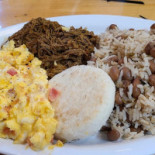 La Fuente Bakery Cafe