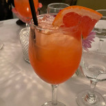 Sur And Lounge