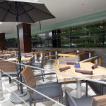 Front Room Tavern