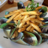 Fly 'n ' Fish Oyster