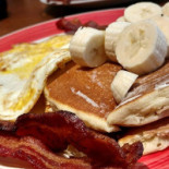 Red Apple Pancake House