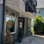 Old Canal Inn
