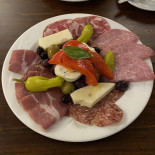 Mamma Lombardi's Restaurant Pizza