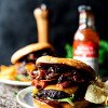 Hamburguesa Con Queso Y Tocino Deluxe