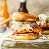 Sándwich De Pollo Tierno Y Crujiente