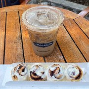 Cinnabon