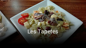 Reserve ahora una mesa en Les Tapetes