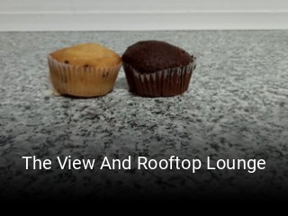 Reserve ahora una mesa en The View And Rooftop Lounge