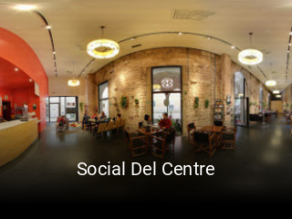 Reserve ahora una mesa en Social Del Centre