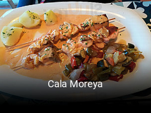 Reserve ahora una mesa en Cala Moreya