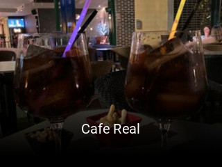 Reserve ahora una mesa en Cafe Real