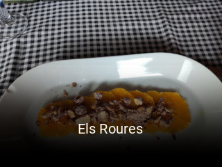 Reserve ahora una mesa en Els Roures