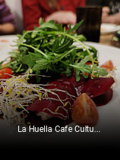 Reserve ahora una mesa en La Huella Cafe Cultural VegetarianoRivasVaciamadrid