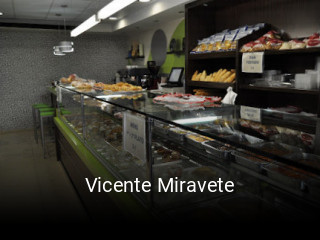 Reserve ahora una mesa en Vicente Miravete