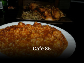 Reserve ahora una mesa en Cafe 85