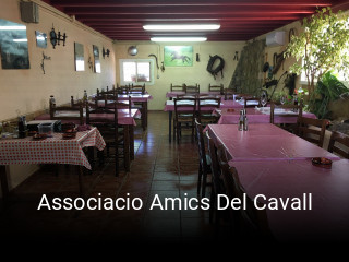 Reserve ahora una mesa en Associacio Amics Del Cavall
