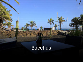 Reserve ahora una mesa en Bacchus