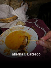 Reserve ahora una mesa en Taberna O Labrego