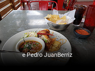 Reserve ahora una mesa en e Pedro JuanBerriz