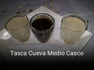 Reserve ahora una mesa en Tasca Cueva Medio Casco