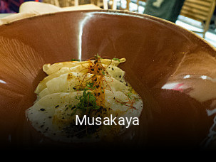 Reserve ahora una mesa en Musakaya