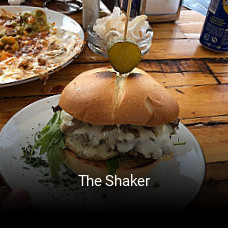Reserve ahora una mesa en The Shaker